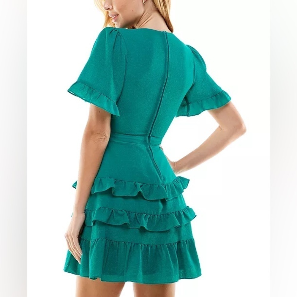 Women’s Dress| Ruffled Surplice-Neck Dress - Picture 4 of 5
